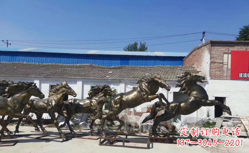 福建奔腾马群铜雕