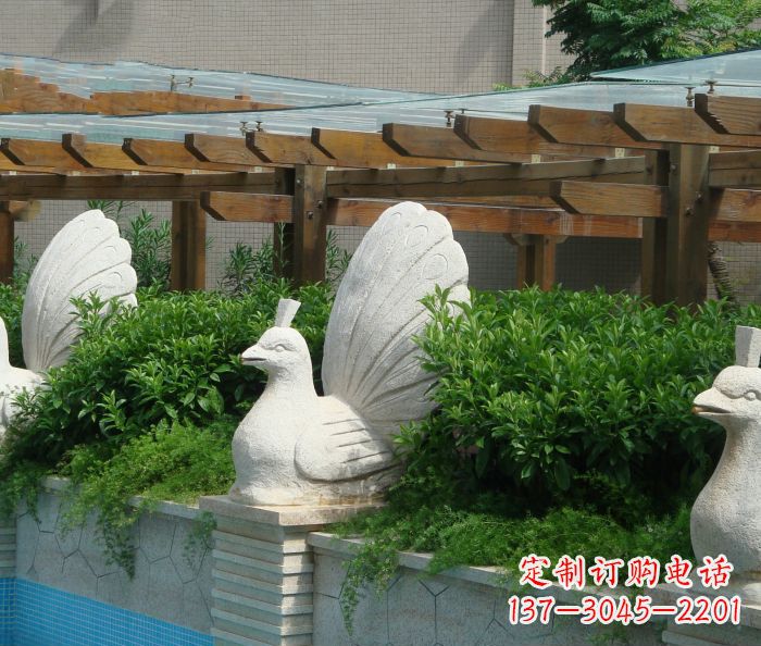 福建别墅景观孔雀喷泉石雕