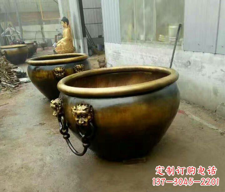 福建精致的铜制家居摆件——水缸铜雕塑