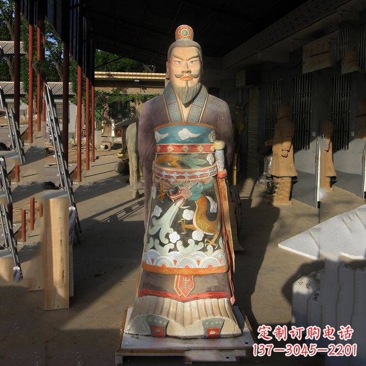 福建玻璃钢彩绘秦始皇塑像