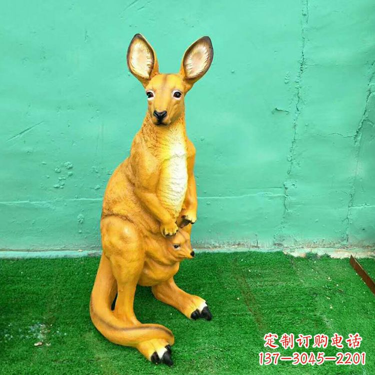 福建玻璃钢袋鼠仿真雕塑