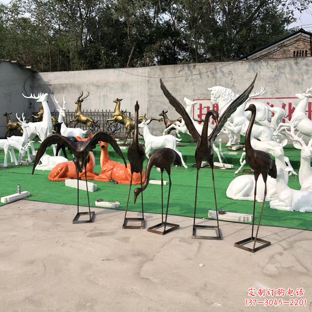 福建仙鹤玻璃钢雕塑精致美丽的艺术品