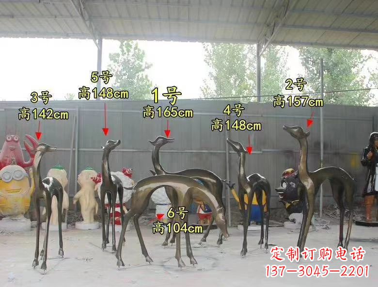 福建玻璃钢仿铜小鹿雕塑精美绝伦
