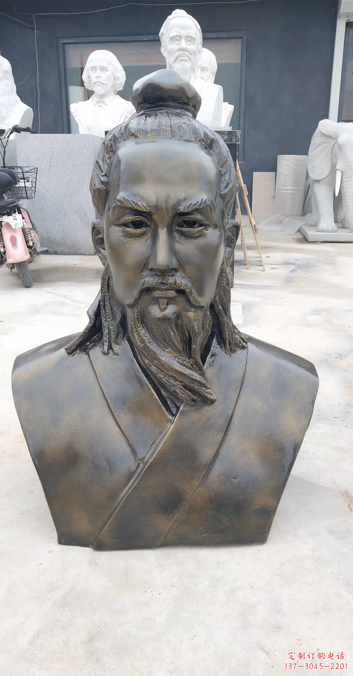 福建玻璃钢仿铜鲁班头像雕塑