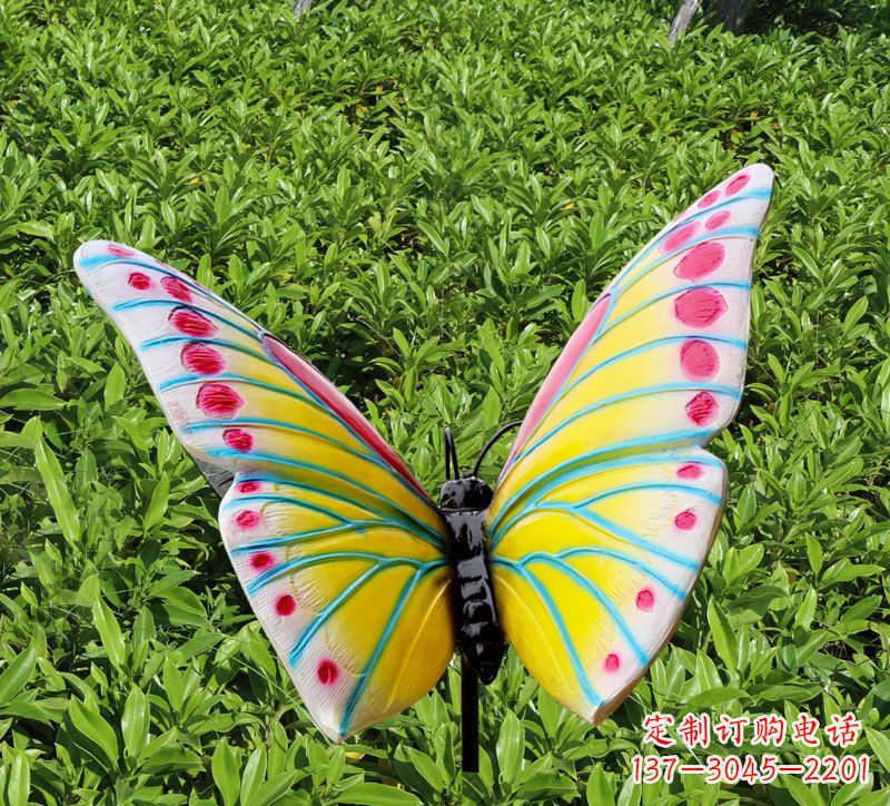 福建玻璃钢仿真蝴蝶插件,公园草丛昆虫雕塑