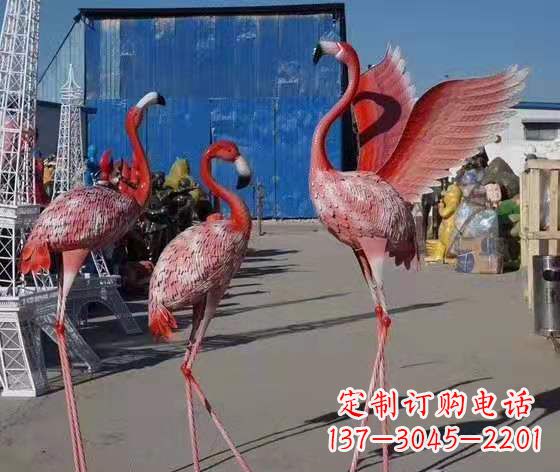 福建火烈鸟雕塑以玻璃钢创造精美的景观雕塑