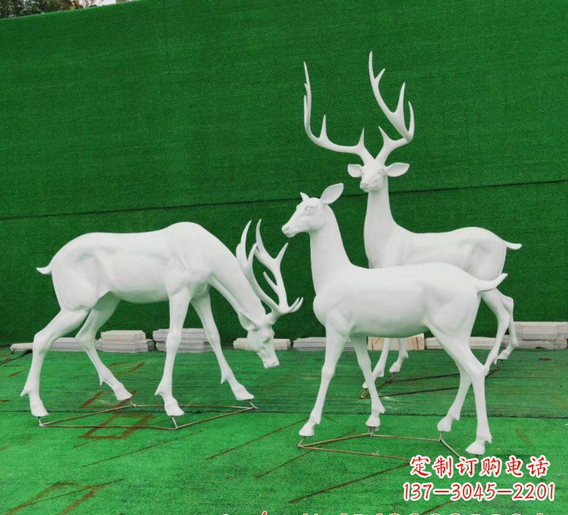 福建玻璃钢鹿群雕塑