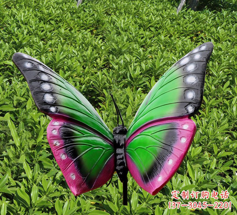 福建玻璃钢蝴蝶插件,花园草丛草坪仿真昆虫雕塑