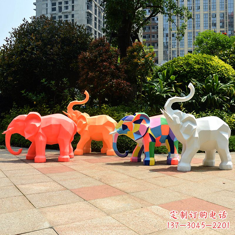 福建金色大象雕塑活跃的商场游乐场