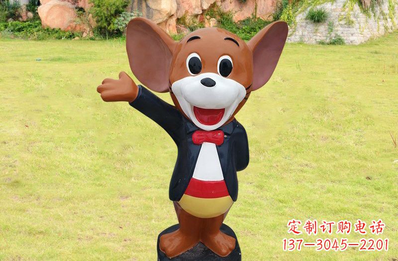 福建玻璃钢卡通老鼠杰瑞雕塑