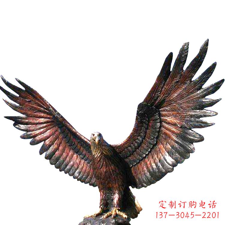 福建玻璃钢老鹰雕塑传承传统的铜雕艺术