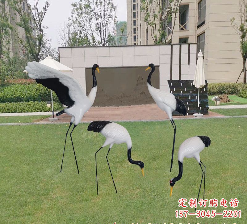 福建精美玻璃钢仙鹤雕塑