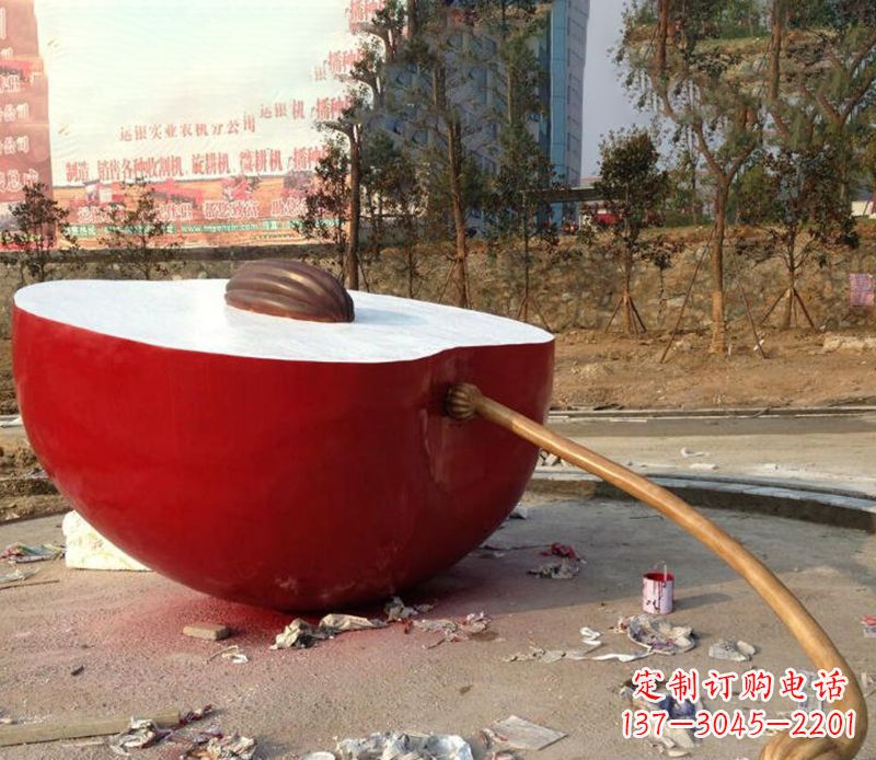 福建不锈钢半块苹果雕塑
