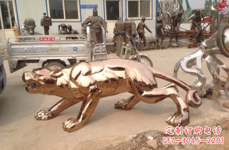 福建不锈钢豹子雕塑222