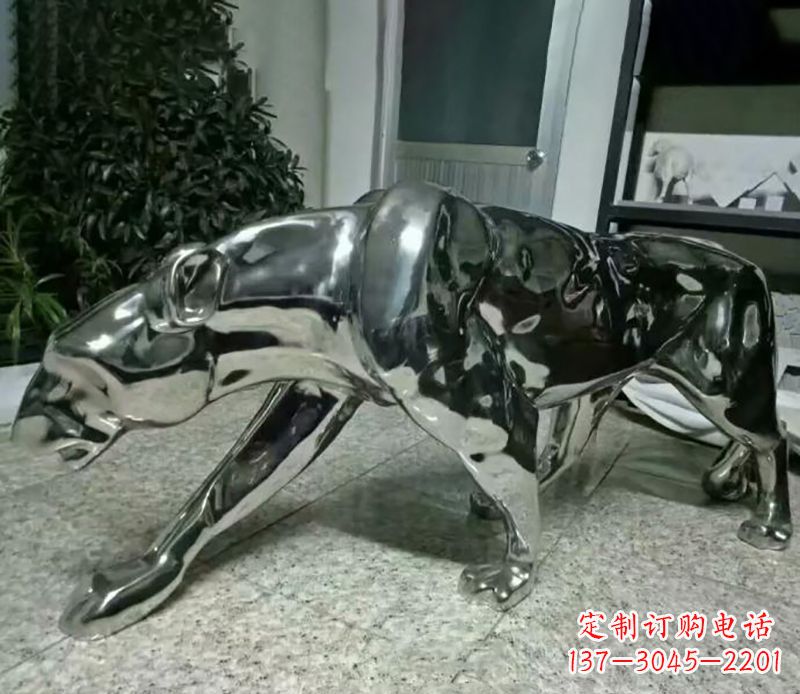福建精美绝伦的不锈钢豹子雕塑