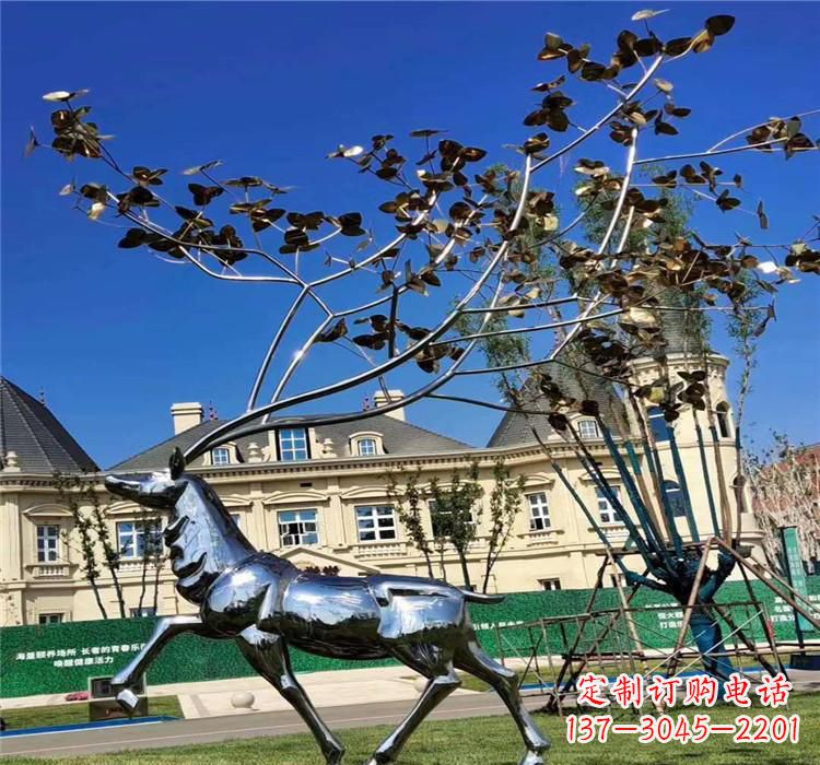 福建不锈钢梅花鹿雕塑精美而又经久不衰