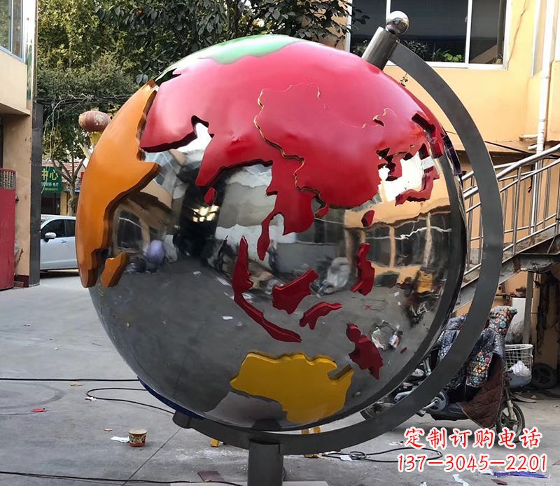 福建不锈钢彩绘地球仪雕塑与世界接轨