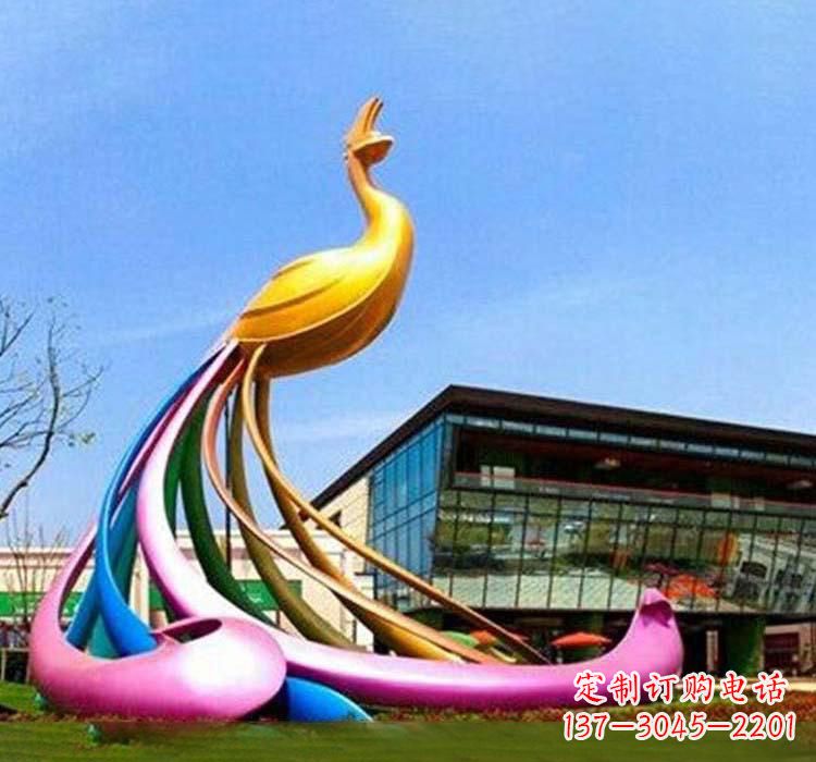 福建不锈钢彩色孔雀雕塑——美轮美奂的艺术精品