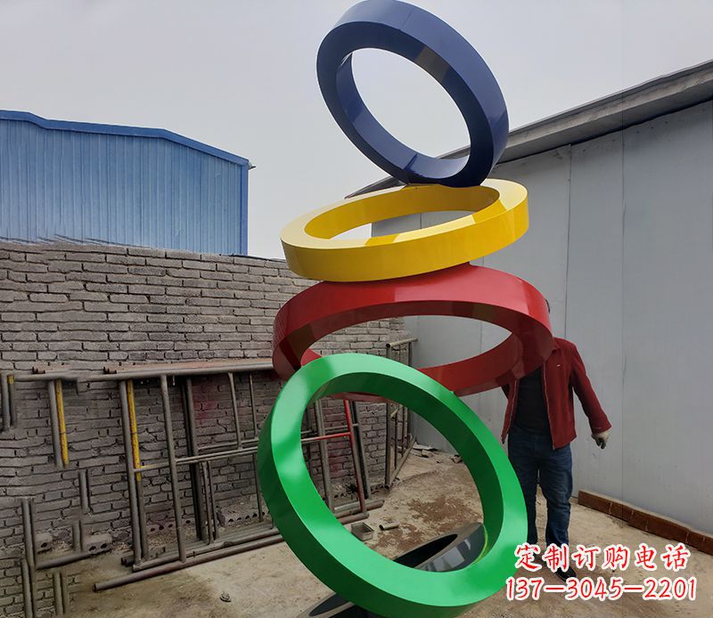 福建不锈钢彩色圆环公园雕塑