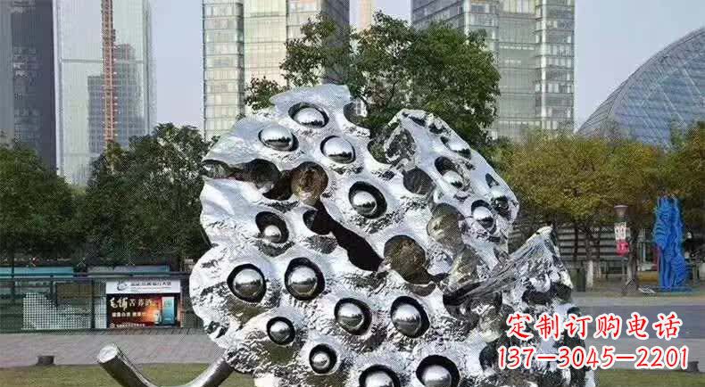 福建不锈钢城市的莲蓬雕塑