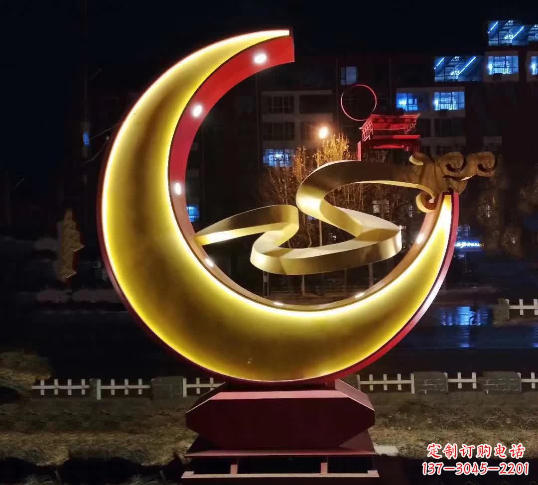 福建绚丽的不锈钢月亮雕塑