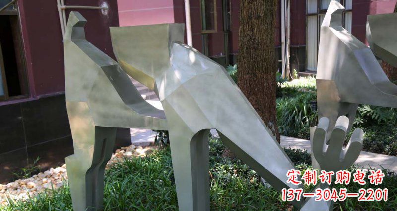 福建不锈钢抽象吃草的几何梅花鹿动物雕塑
