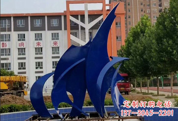 福建不锈钢船帆雕塑象征着自由和希望