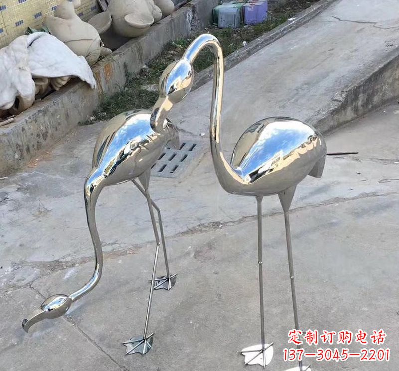 福建不锈钢抽象动物鹤雕塑