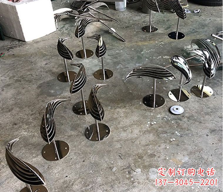 福建精美不锈钢动物雕塑