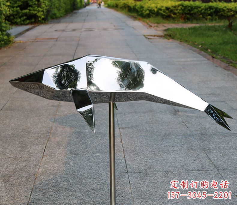 福建不锈钢海豚雕塑令人惊叹的精致艺术品