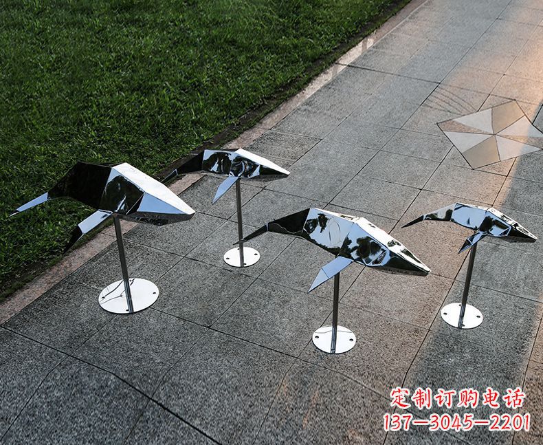 福建不锈钢海豚雕塑精致的海洋之美