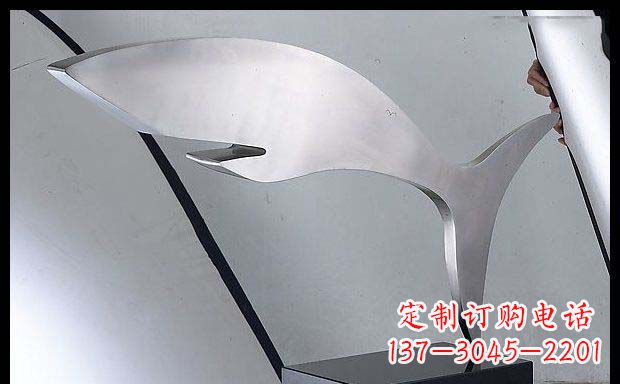 福建不锈钢抽象鲸鱼雕塑