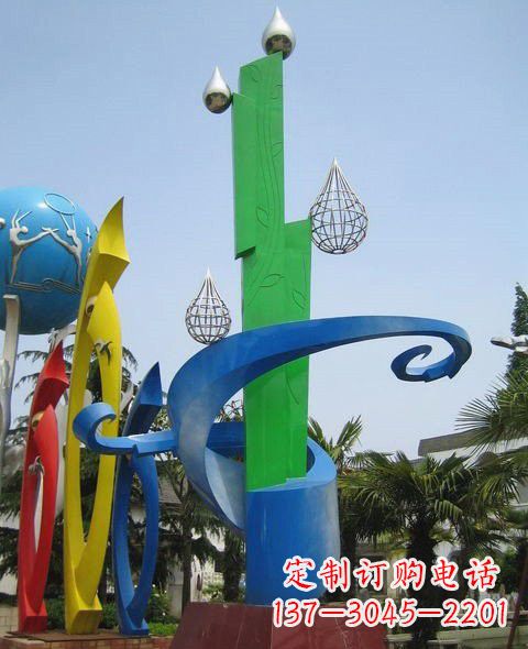 福建不锈钢抽象水滴和植物雕塑