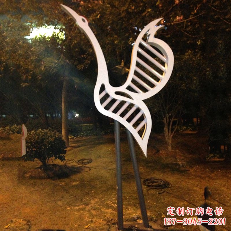 福建不锈钢抽象仙鹤灯光雕塑