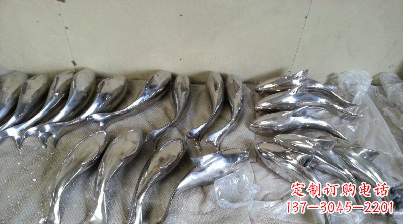福建精美的不锈钢动物雕塑
