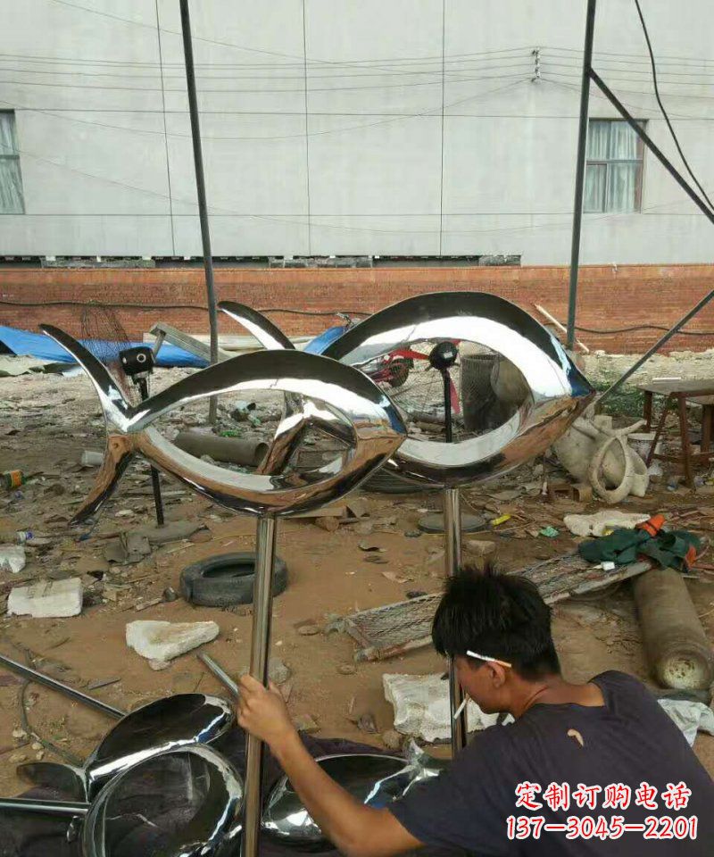 福建不锈钢动物雕塑