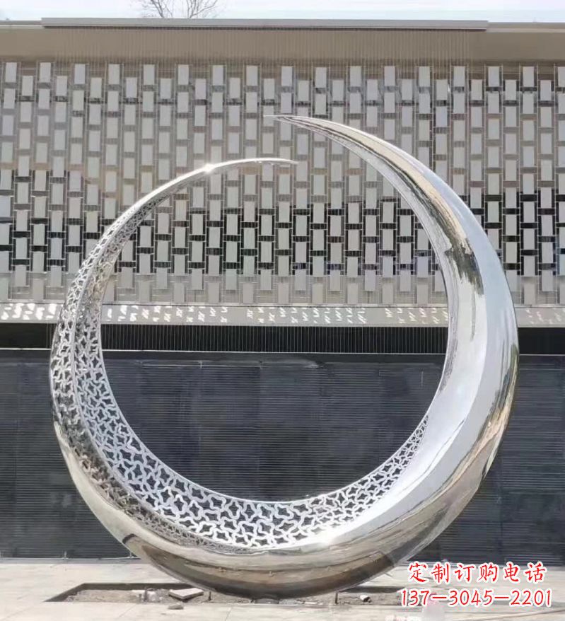 福建不锈钢月亮雕塑精美的艺术之作