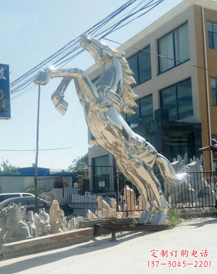 福建不锈钢大型马雕塑艺术与美的完美结合