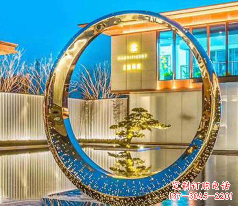 福建精美不锈钢灯饰圆环雕塑