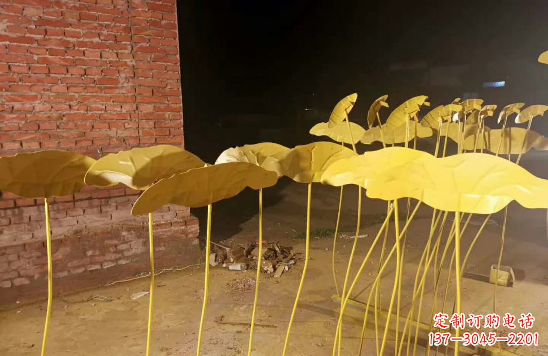 福建不锈钢荷花雕塑优雅而永恒