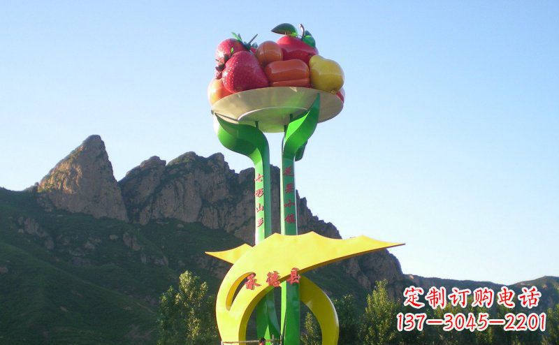 福建不锈钢制作的苹果雕塑