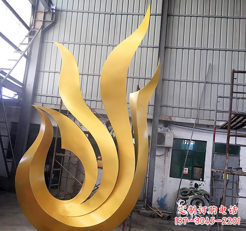 福建凤凰雕塑不锈钢仿真艺术的精美体现