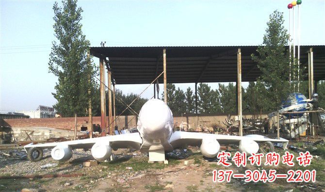 福建不锈钢飞机雕塑给空中飞行者的致敬