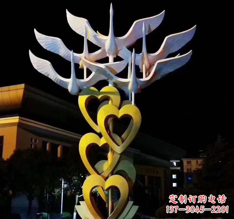 福建不锈钢大雁雕塑象征着自由的翱翔