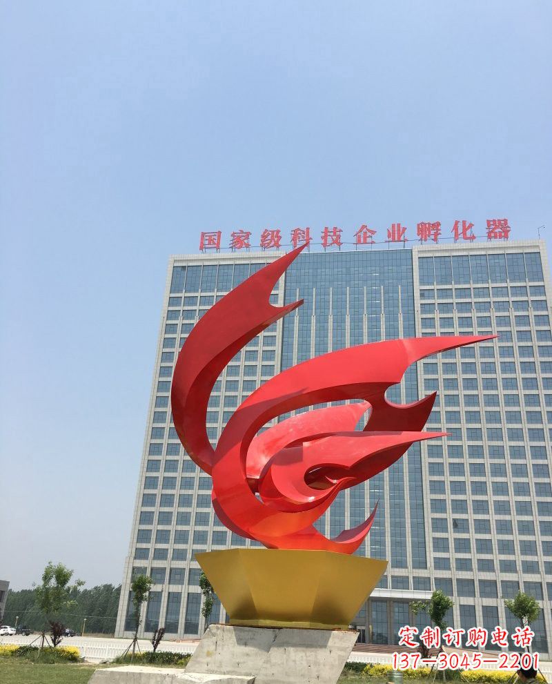 福建不锈钢凤凰雕塑一种具有传统文化内涵的艺术品