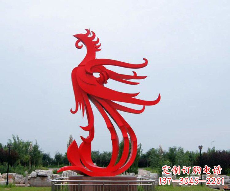 福建精美凤凰雕塑点亮凤凰公园
