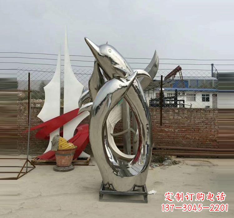 福建不锈钢海豚雕塑——象征着动物自由的象征
