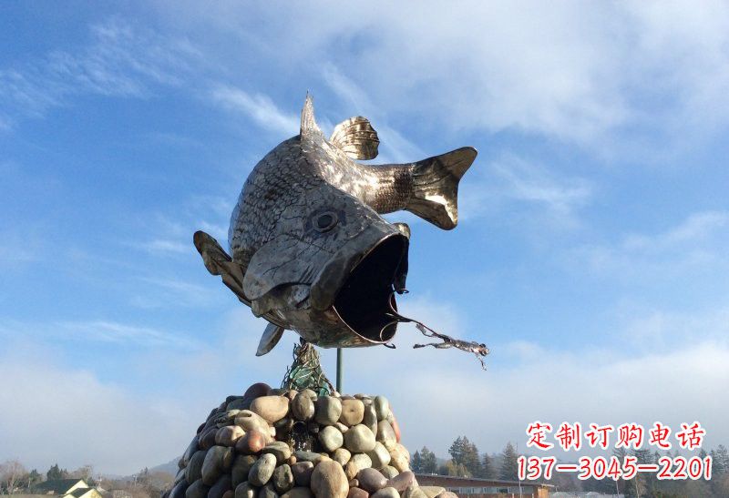 福建不锈钢公园动物鲤鱼和青蛙雕塑