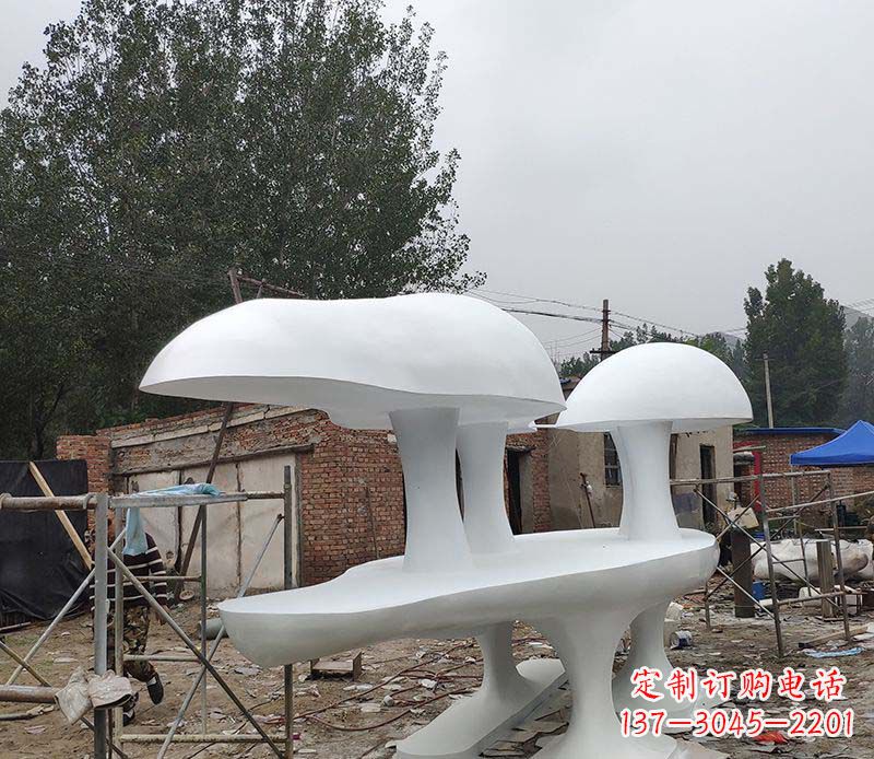 福建不锈钢蘑菇雕塑——美丽的艺术礼物