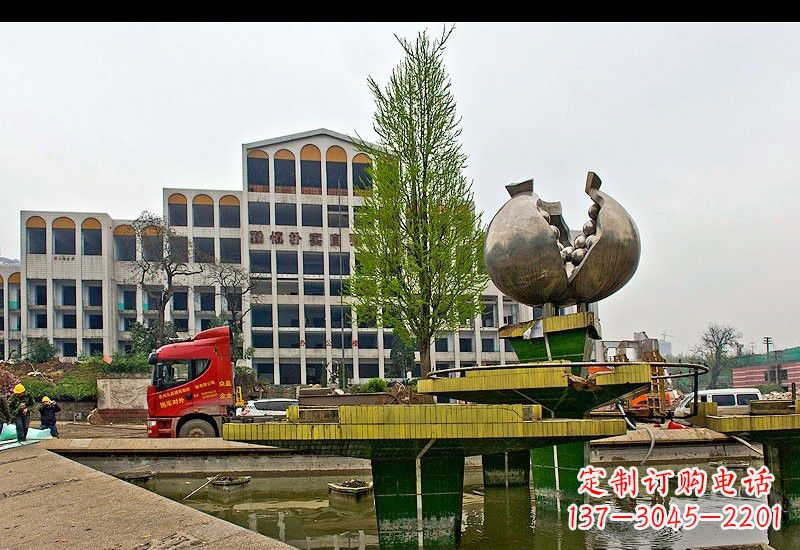 福建不锈钢石榴雕塑灿烂的艺术之美